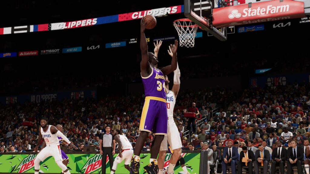 NBA 2K23: How To Dunk Instead Of Layup